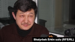 Табылды Акеров.