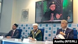 "Хозур ТВ"ны тәкъдим итү чарасында Ришат Хәмидуллин, Камил Сәмигуллин, Александр Смирнов