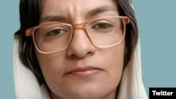 سمیه رشیدی، ۴۲ ساله