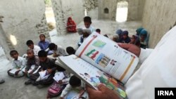 «تحصیل در ویرانه»؛ روستای کوچو از توابع چابهار در سیستان و بلوچستان/ «یک سوم کلاس‌های درس در این استان غیراستاندارد است»