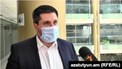 Генеральный директор компании «Тим» Айк Есаян дает интервью Радио Азатутюн, Ереван, 7 июля 2020 г.