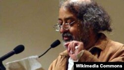 هادی خرسندی