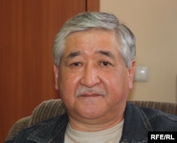 Расул Үмбөталиев.