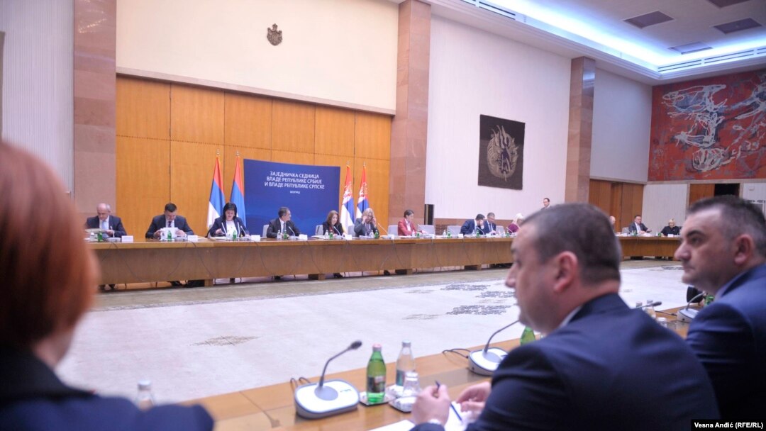Sednica dve vlade usledila je nakon sastanka predsednika i premijera Srbije i RS