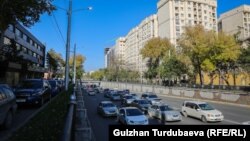 Бишкектеги жол тыгыны.