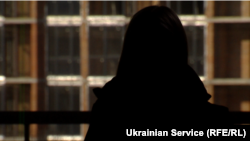 «У мене не було друга чи подруги, з якими можна було б поговорити про політику». 18-річна Оля виїхала з Донеччини