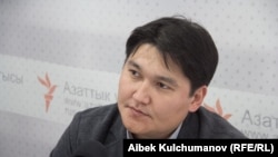 Адиль Турдукулов.