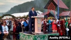 Алексей Песошин чыгыш ясый