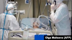 Ռուսաստան - Սանկտ Պետերբուրգի հիվանդանոցներից մեկի ինտենսիվ թերապիայի բաժանմունքում, արխիվ