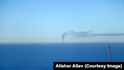 Эксперттердин пикиринде Бишкектин абасынын булганышынын бир себеби Жылуулук электр борбору менен катар автоунаалардан чыккан түтүн эсептелет. 