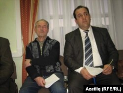 Яһүд оешмасы башлыгы Марк Гольдин (с) һәм әрмән оешмасы җитәкчесе Мнацакян Аракелян