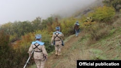 Сотрудники HALO Trust проводят в Сюникской области Армении работы по разминированию, 2015 г. 