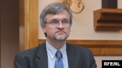 Питер Семнеби