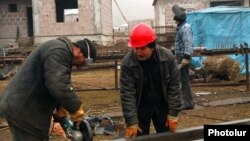 Շինարարություն Սպիտակում, արխիվ