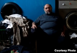 لوون هفتوان، در «پرویز»