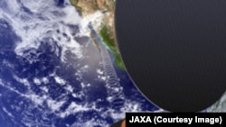 ЖАКСАнын космостон микротолкун жөнөтчү кубаттуулук станциясы.