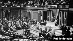 جلسه کنگره که در آن بعد از سخنرانی ودرو ویلسون، آمریکا به آلمان اعلان جنگ کرد.