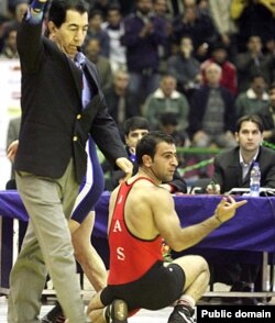 علیرضا درویشی