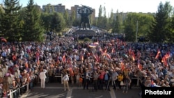 Armenia - The Armenian National Congress, Prosperous Armenia Party and Heritage Party hold a joint rally in Abovian, 25Sep2014.