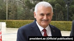 Բինալի Յըլդըրըմ, արխիվ