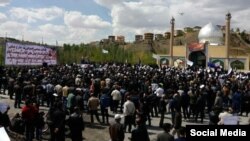 تصویری از تجمع امروز مردم شهرستان سامان؛ عکس از وبسایت «ایران ما»