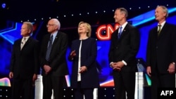 از راست: چیفی، اومالی، کلینتون، سندرس، وب