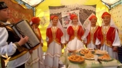 "Мәхәббәт" ансамбле, Колосау