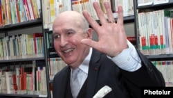 Armenia - Bernard Fassier, the outgoing French co-chair of the OSCE Minsk Group, at a news conference in Yerevan, 21Dec2011.