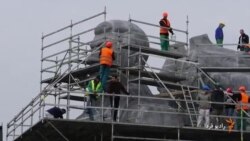 «هیولا»ی استالین باردیگر برفراز شهر پراگ