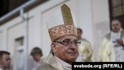 Тадэвуш Кандрусевіч на фэсьце ў Будславе, ліпень 2021 году