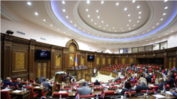 ՔԿ-ի տարածած ձայնագրություններին իշխանական և ընդդիմադիր պատգամավորները տարբեր կերպ են արձագանքում