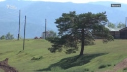 Побег из мегаполиса. Кто уезжает жить в деревню?