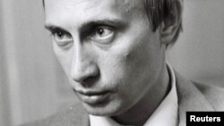 Vladimir Putin,  20 avqust 1991