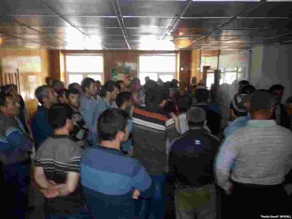 Таҷаммӯъи тоҷирони &quot;Саховат&quot; дар шаҳрдории Кӯлоб