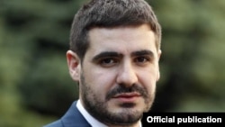 Արման Եղոյան, արխիվ