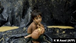 Діти-рохінджа, які втекли в Бангладеш із М'янми. 6 вересня 2017 року