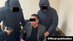 Задержание Нургазы Анаркулова. 30 января 2021 года. Фото: ГКНБ.