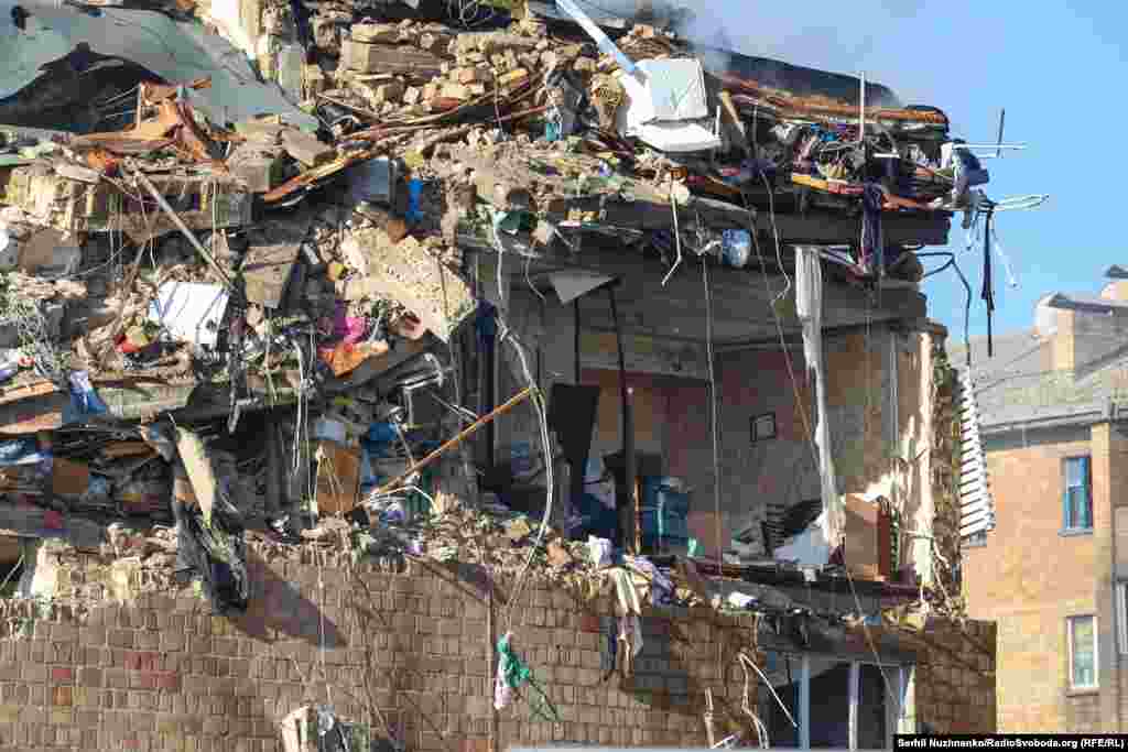 Зруйнована квартира в одному з районів столиці