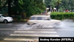 Нужны серьезные исследования, а затем работы для того, чтобы улицы Сухума перестала напоминать время от времени венецианские каналы