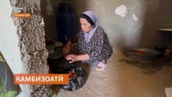 Садбарг бо ёрии муҳоҷирон хона бунёд кард, вале рӯзгораш ҳанӯз ҳам сангин аст