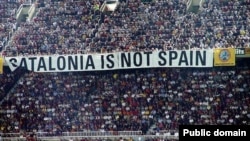 “Барселона” - “Реал” уенында "Каталония Испания түгел!" шигаре