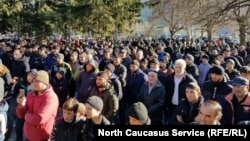 После похорон совет старейшин Панкиси намерен огласить свои вопросы и требования к властям, а их немало