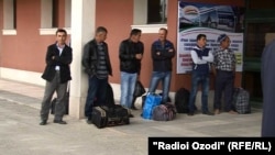 Таджикские мигранты. Архивное фото 