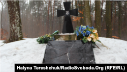 Пам’ятник бійцям УПА на горі Монастир 