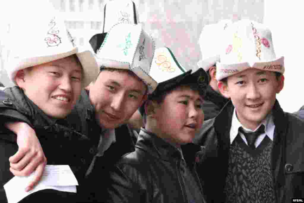 В честь кыргызского калпака #13