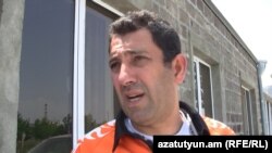 Հայաստան -- Հալեպաբնակ Հրաչ Ասատուրյանը «Ազատություն» ռադիոկայանի հետ զրույցում համեմատում է կենսապայմանները Հայաստանում եւ Սիրիայում, Փարաքար, 2-ը օգոստոսի, 2012թ․