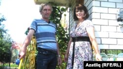 Гайнетдиновларның мичле бакчасы гел чәчәктә