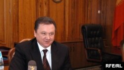 Кыргызстандын өкмөт башчысы Игорь Чудинов 