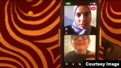 فاطمه حسونه و سپیده فارسی در نمایی از مستند