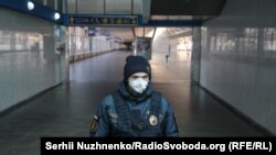 Зачинений на карантин залізничний вокзал у Києві, 18 березня 2020 року